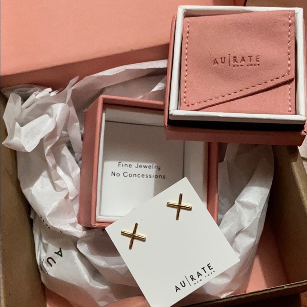 AUrate 18k Yellow Gold X Earrings (Pair)